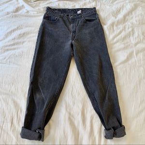 Vintage High Waisted Levi’s 550 Black Denim Jeans